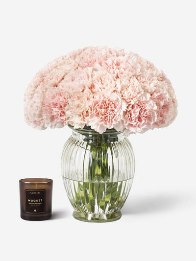 Flowerbx Seashell carnations bouquet at Collagerie