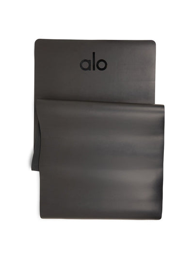 Alo Yoga Warrior mat at Collagerie