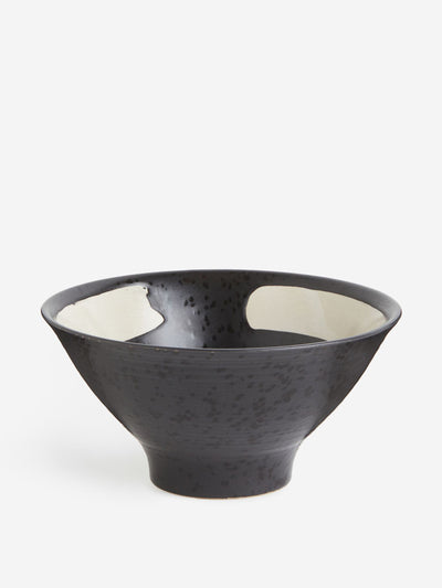 H&M Stoneware bowl at Collagerie