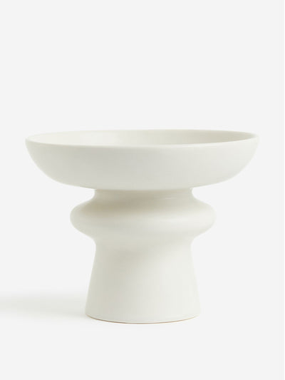 H&M Home White stoneware bowl at Collagerie