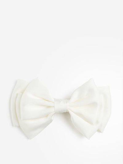 H&M Satin bow hair clip at Collagerie