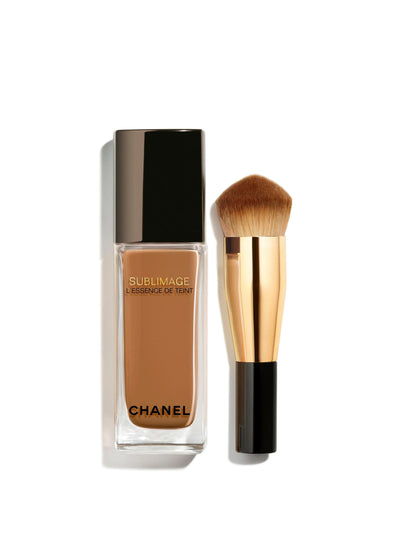 Chanel Chanel Sublimage L'essence De Teint serum foundation in B110 at Collagerie