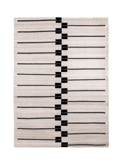 Case Spine rug at Collagerie