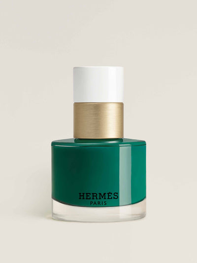 Hermès Green nail vanish at Collagerie