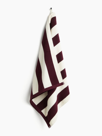 H&M Bath towel at Collagerie