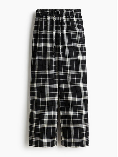 H&M Flannel pyjama bottoms at Collagerie