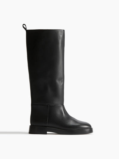 H&M Knee-high leather boots at Collagerie