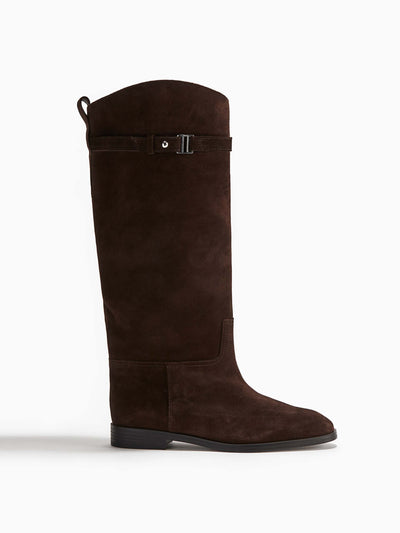 H&M Knee-high leather boots at Collagerie