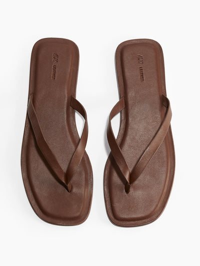 H&M Leather flip-flops at Collagerie