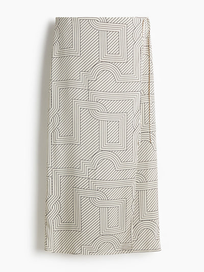 H&M Printed wrap skirt at Collagerie