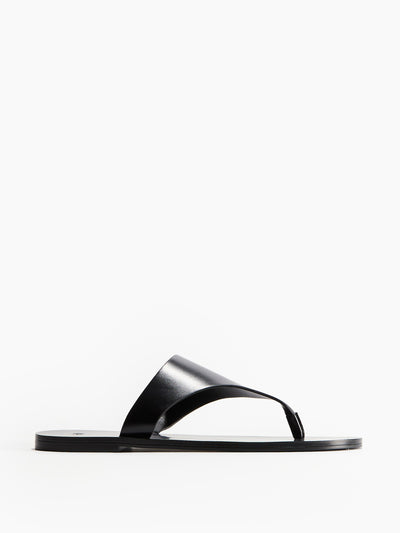 H&M Black sandals at Collagerie