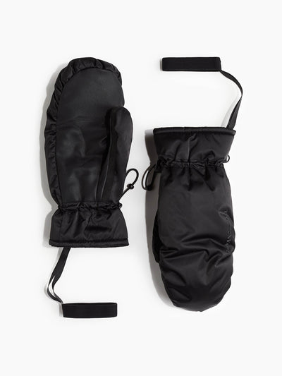 H&M Ski mittens with ThermoMove at Collagerie