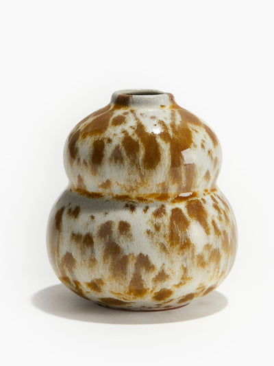 H&M Home Small stoneware vase at Collagerie