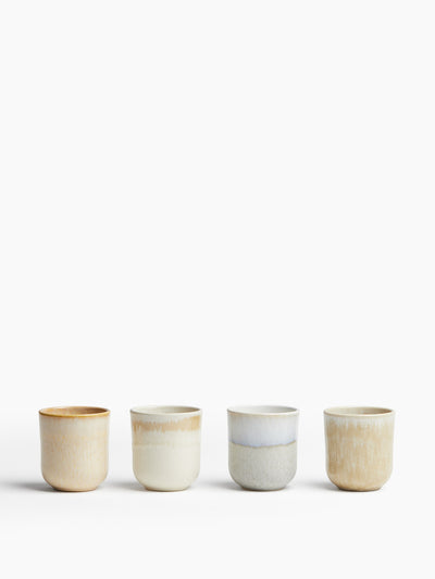 H&M Home Stoneware mugs (set of 4) at Collagerie