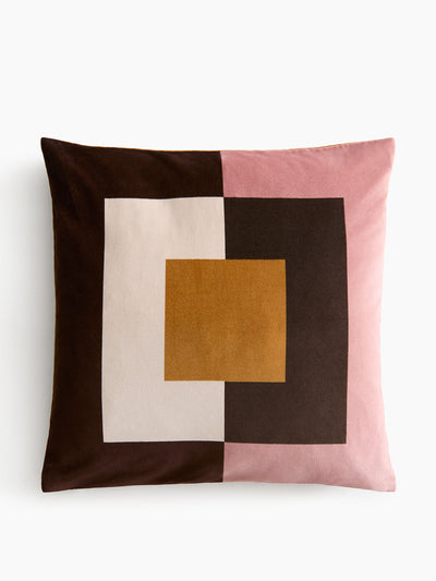 H&M Home Velvet cushion cover at Collagerie