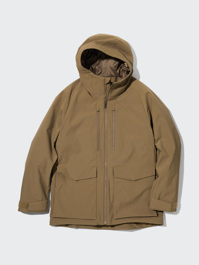 Uniqlo Hybrid down 3D cut parka at Collagerie