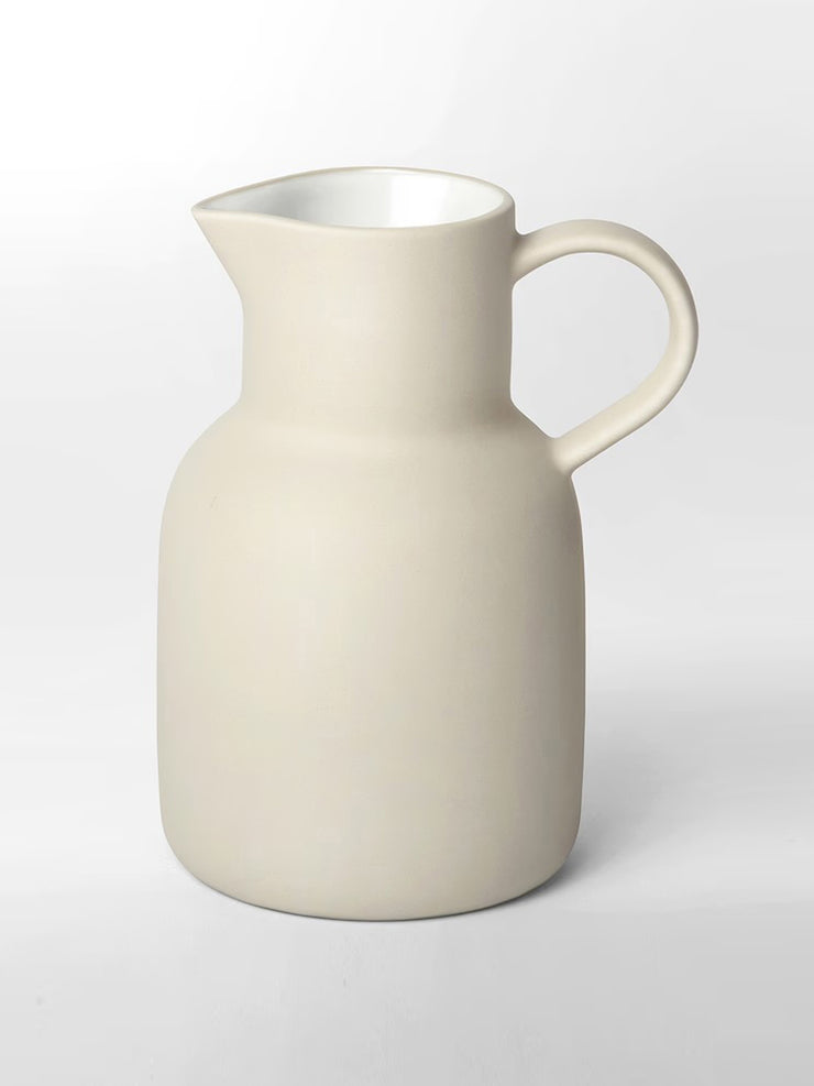 White jug Interiors Ikea - Collagerie
