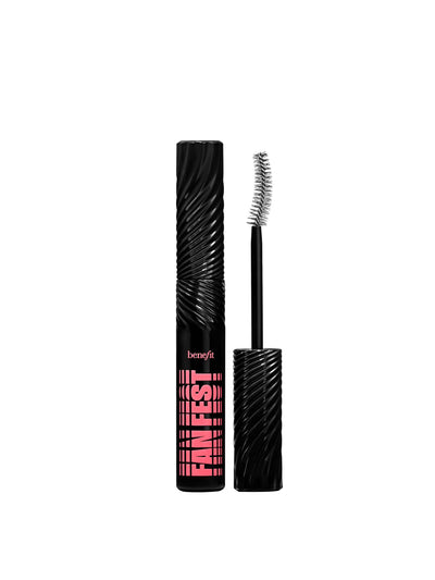 Benefit Fan Fest mascara in Black at Collagerie