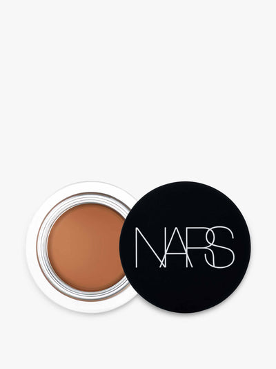 Nars Soft matte complete concealer at Collagerie