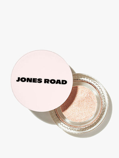 Jones Road Beauty Just a sec eyeshadow at Collagerie