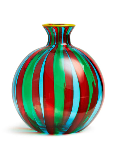 La DoubleJ Ciccio vase at Collagerie