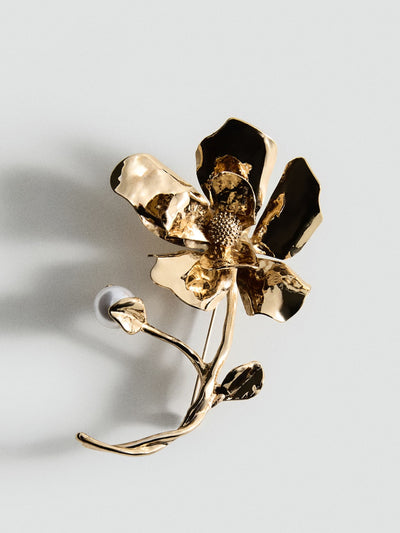 Mango Flower brooch at Collagerie