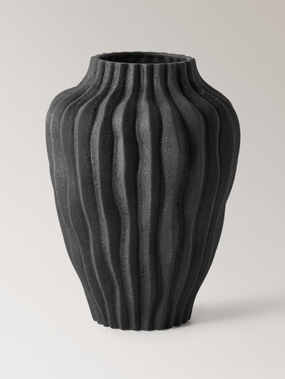 Mango Large organic earthenware vase at Collagerie