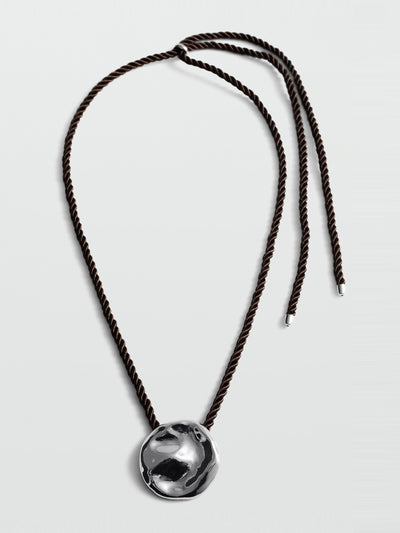 Mango Metal pendant necklace at Collagerie