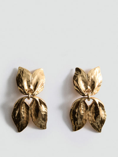 Mango Pendant-design earrings at Collagerie