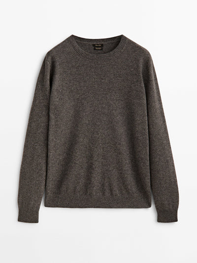 Massimo Dutti 100% cashmere crew neck sweater at Collagerie