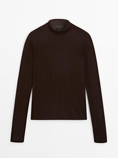 Massimo Dutti Extra-fine 100% wool sweater at Collagerie