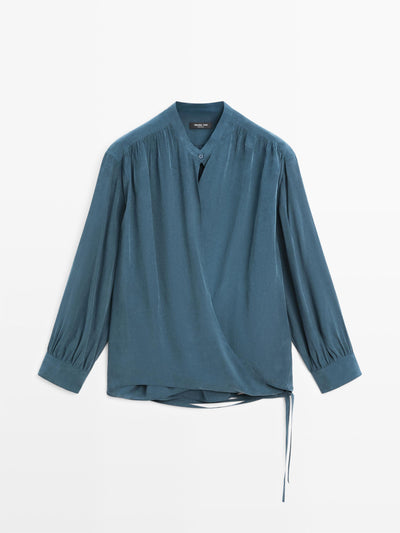 Massimo Dutti Flowing surplice blouse at Collagerie
