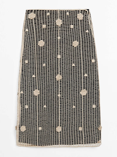 Massimo Dutti Midi skirt with floral embroidery at Collagerie