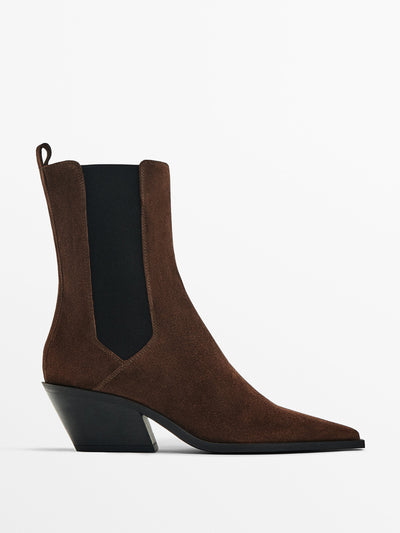 Massimo Dutti Split suede heeled ankle boots at Collagerie