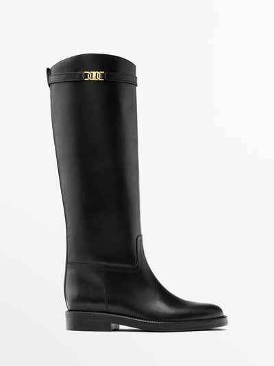 Massimo Dutti Leather riding boots at Collagerie