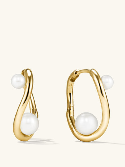 Mejuri Dome Figure pearl hoops at Collagerie