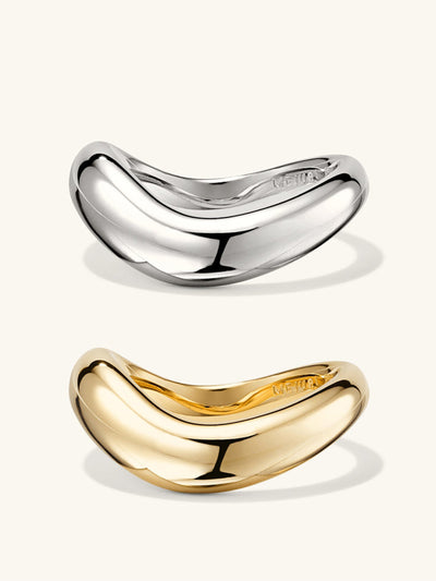 Mejuri Dôme figure ring signature set at Collagerie