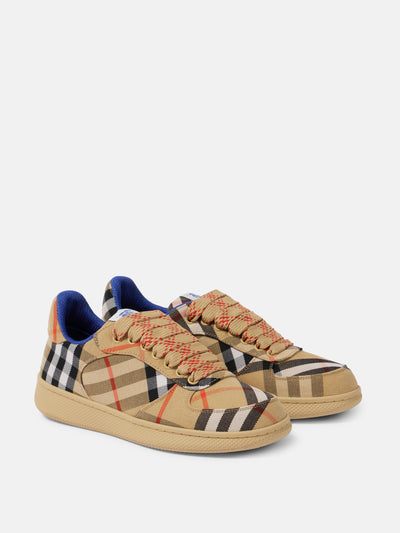 Burberry Burberry Check canvas sneakers at Collagerie