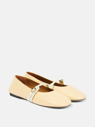 Jacquemus Cream leather ballet flats at Collagerie
