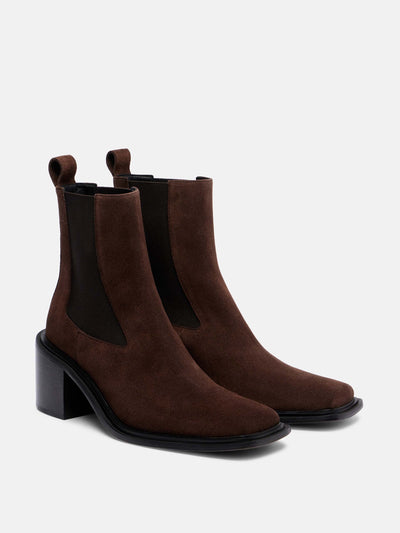 Souliers Martinez Dallas 60 suede ankle boots at Collagerie
