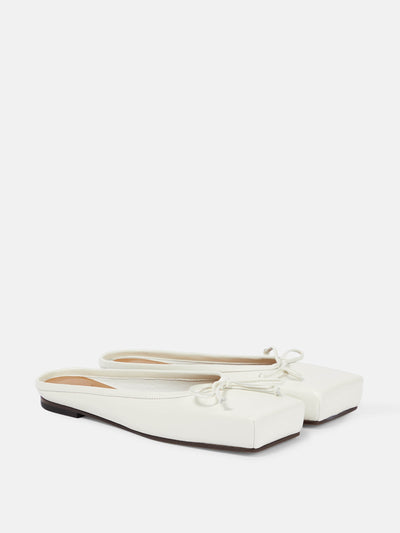 Jacquemus Les Mules Plates ballet flats in white at Collagerie