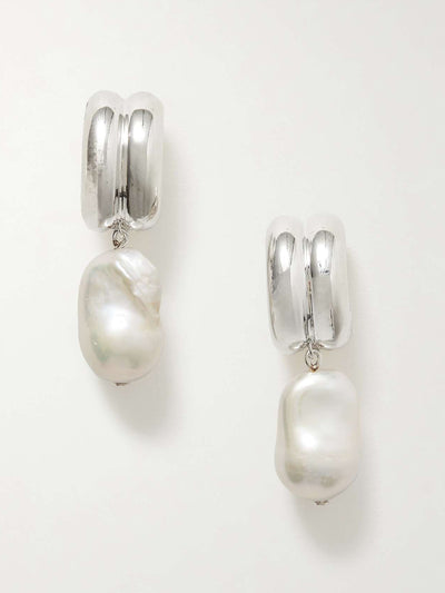 Agmes Juliette recycled silver pearl earrings at Collagerie