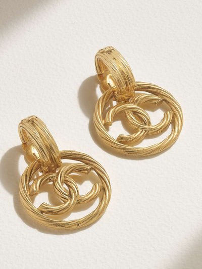 Vintage Chanel Gold-plated hoop clip earrings at Collagerie