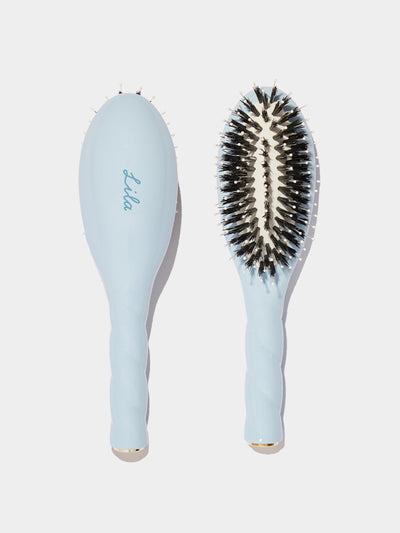 La Bonne Brosse N.03 Soft Petite Brush at Collagerie