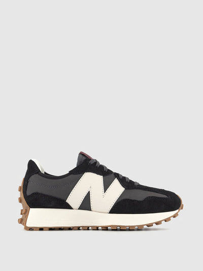 New Balance 327 trainers in black at Collagerie