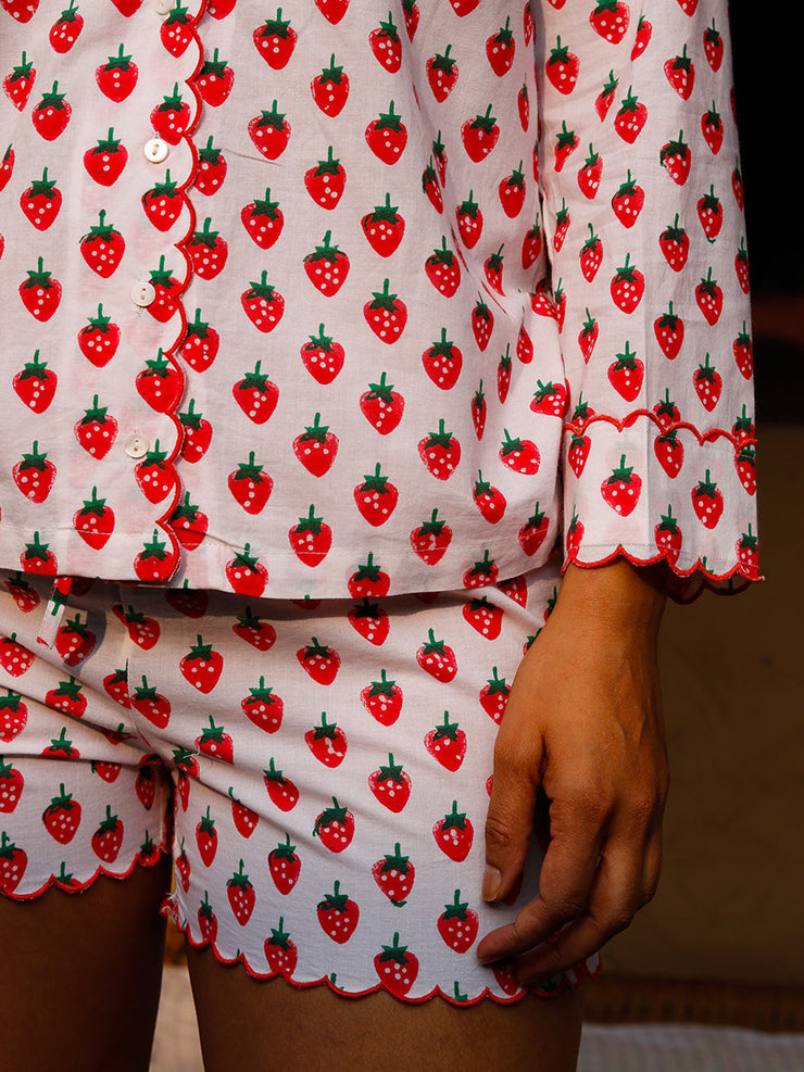 Mini strawberry pyjama shorts set