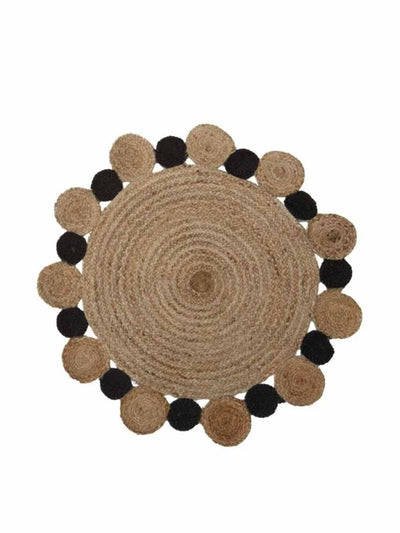 Robert Dyas Small round jute rug at Collagerie