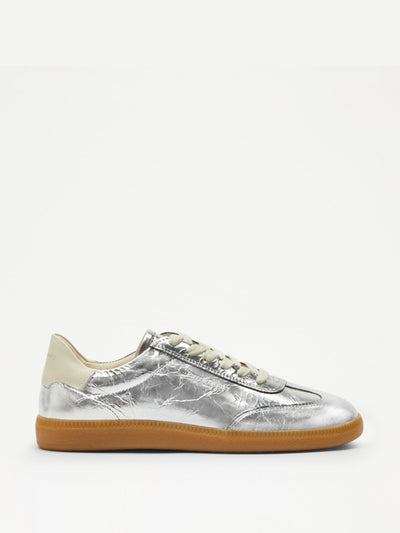 Nordic Gum sole retro sneakers at Collagerie