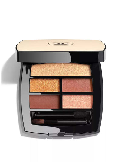 Chanel Healthy glow natural eyeshadow palette at Collagerie