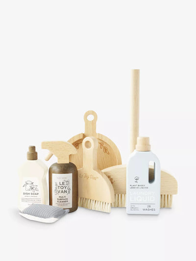 Le Toy Van Cleaning wooden playset at Collagerie